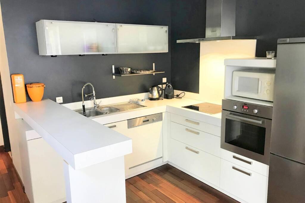 Loft Hyper Centre Reims 6 Pers Avec Parking Apartment Ngoại thất bức ảnh